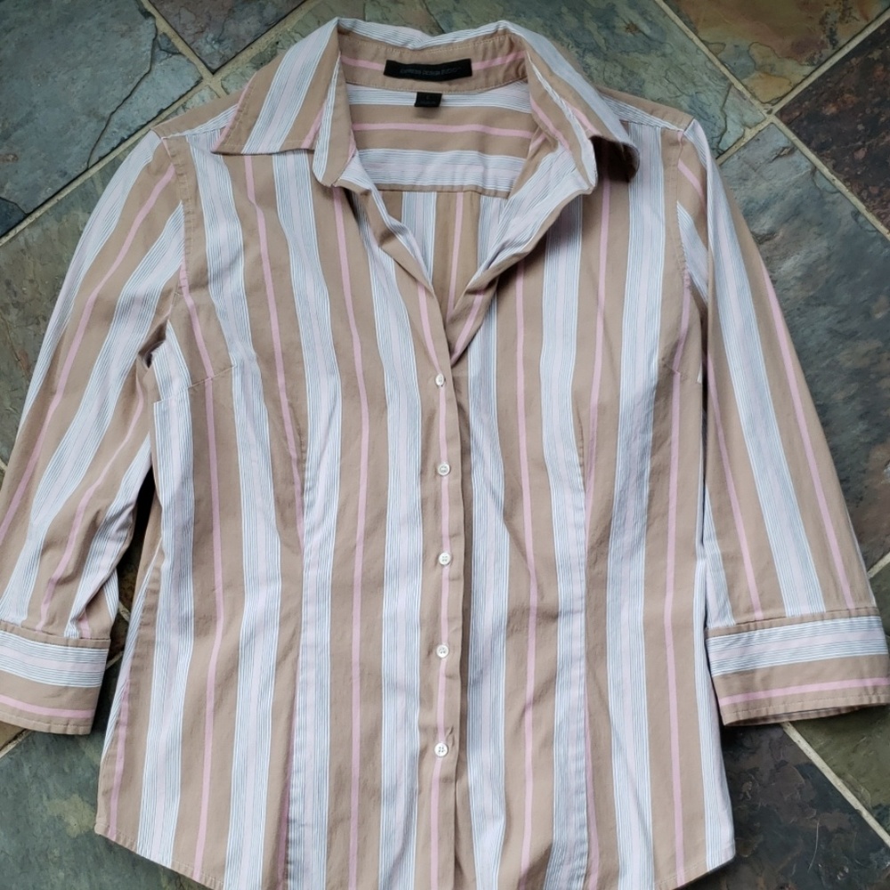 Express Button Down Top - Picture 2 of 4